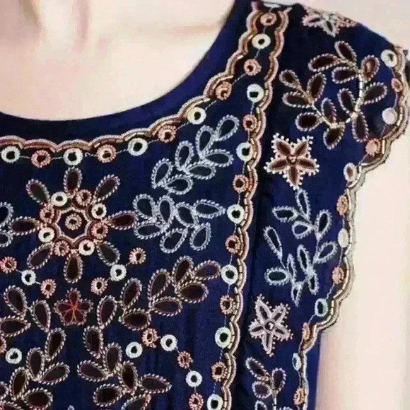 Anthropologie Putomayo Shift by Vanessa Virginia Size Medium Beaded Embroidered - Picture 2 of 9